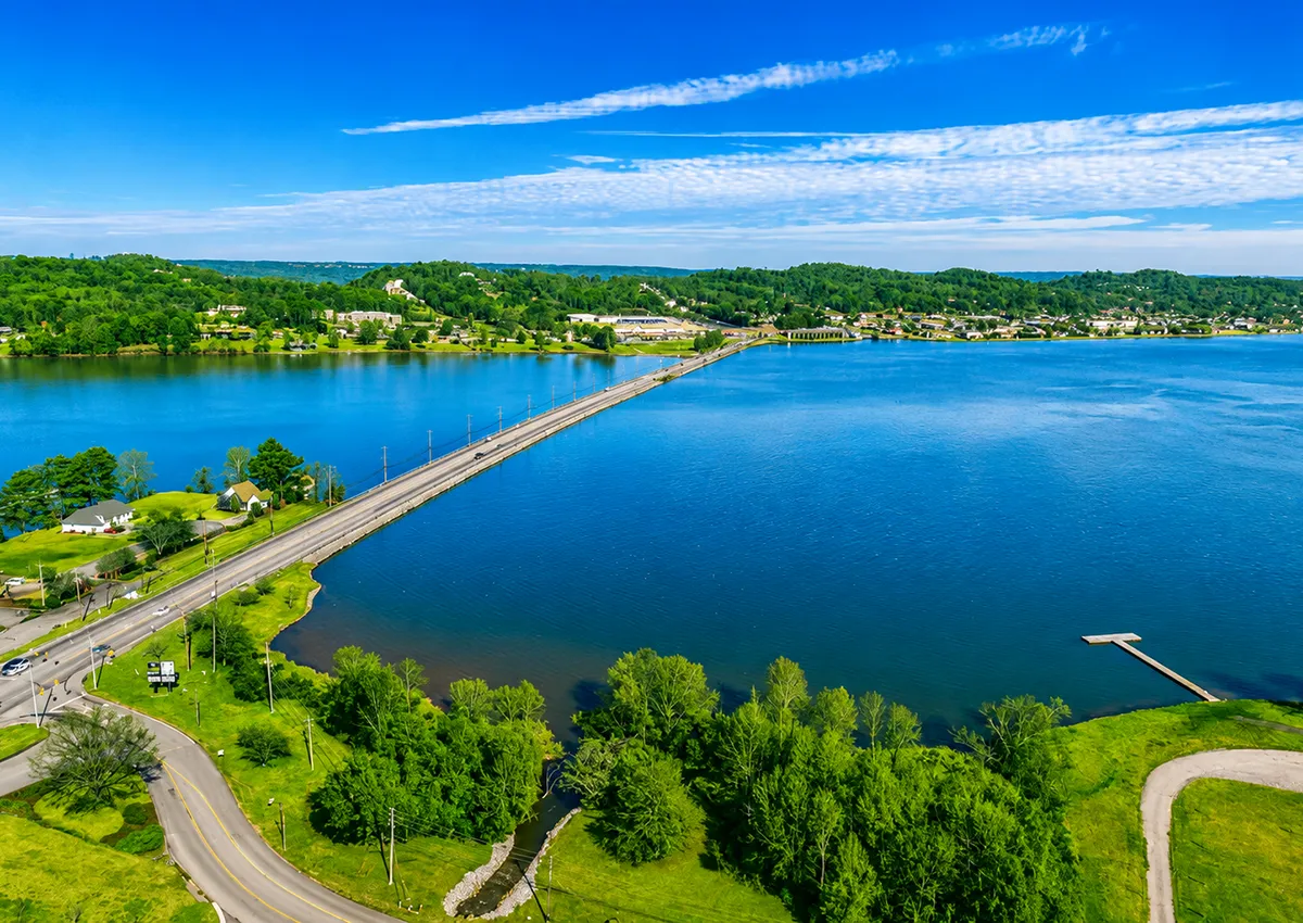 Lake Guntersville bass fishing destination in Alabama